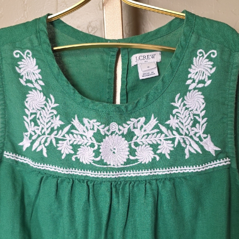 J. Crew Emerald Green Sleeveless Blouse with Ivory Embroidery Cotton Linen Top - Picture 3 of 11
